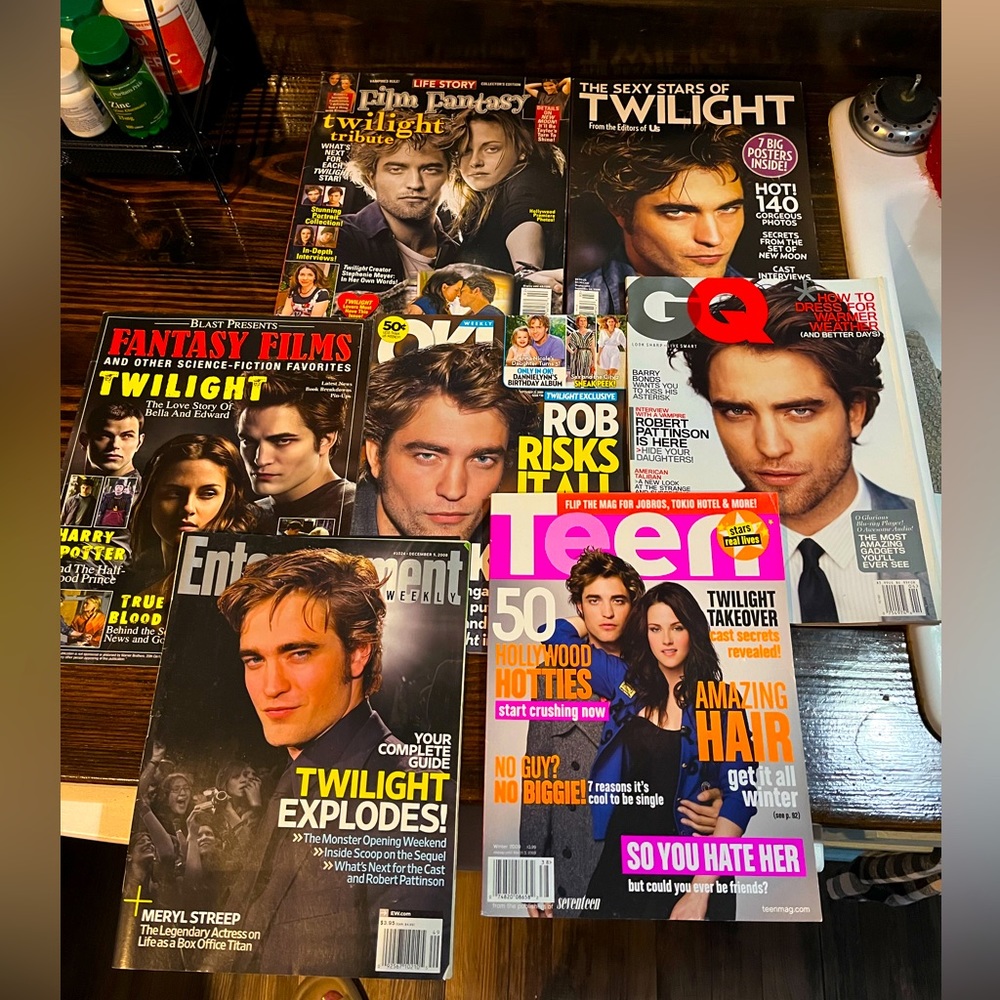 7 Magazines ft. Twilight